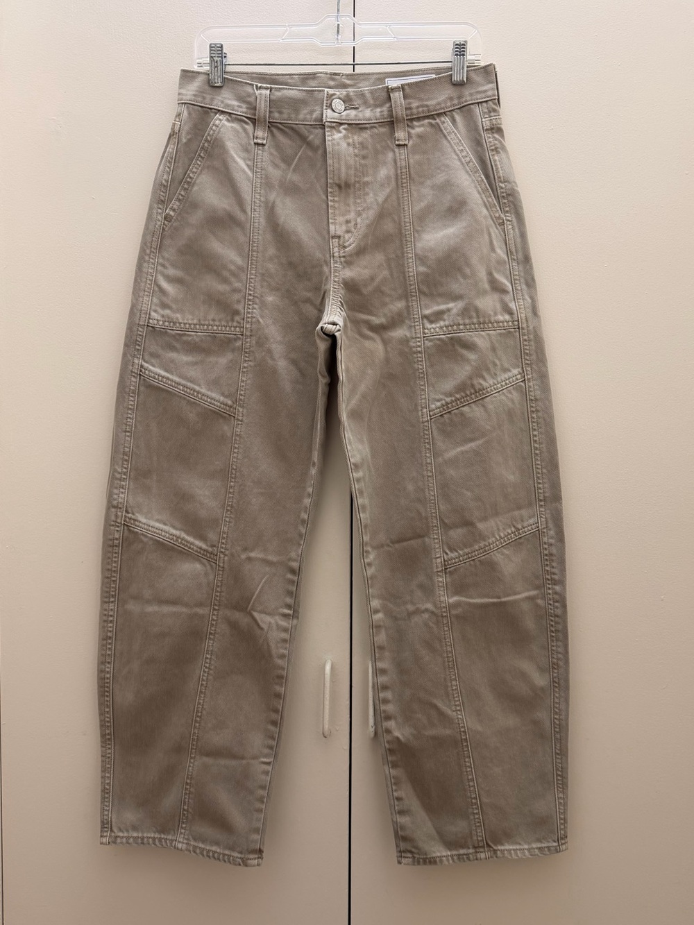 GAP High Rise Barrel Jeans - Flannel Taupe Beige - 27 | 4P - Picture 4 of 7